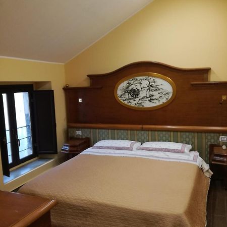 La Casa Di Romi Bed & Breakfast Catania Exterior photo
